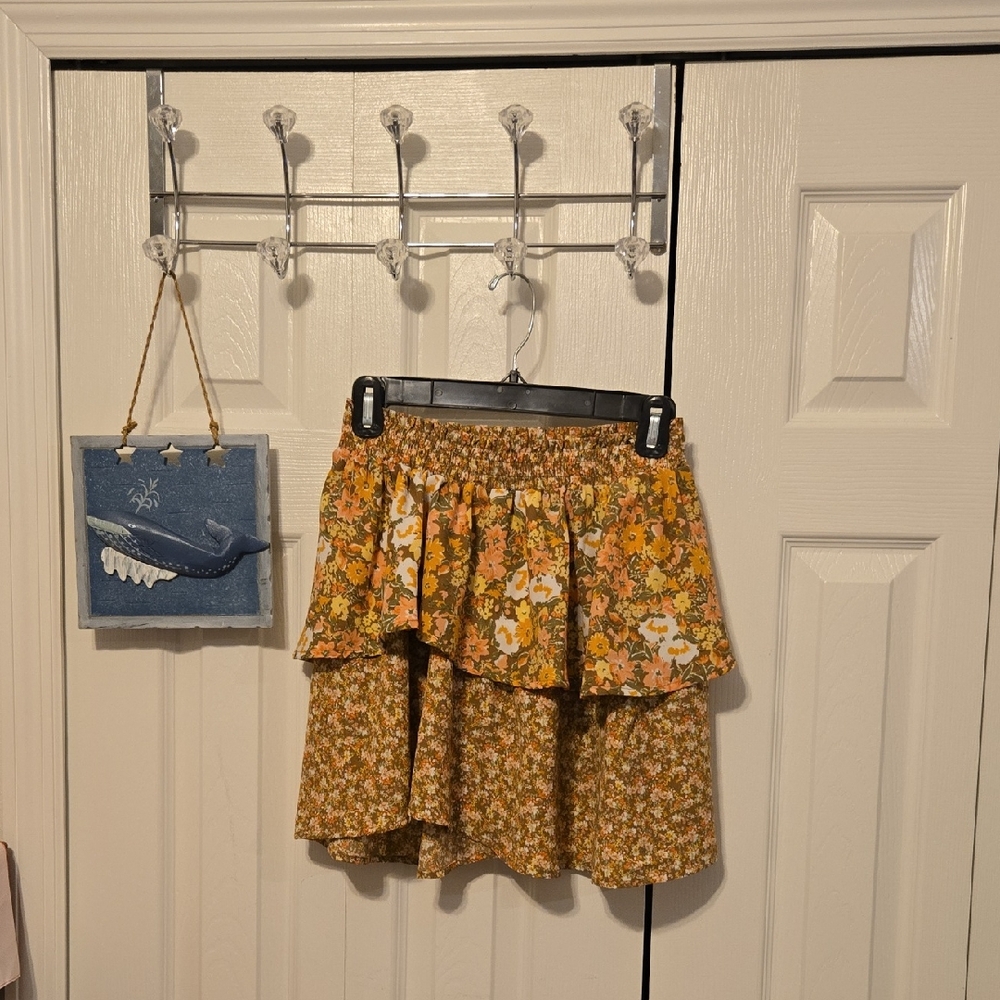 Sienna Sky Asymmetrical Floral Skirt - Yellow and White